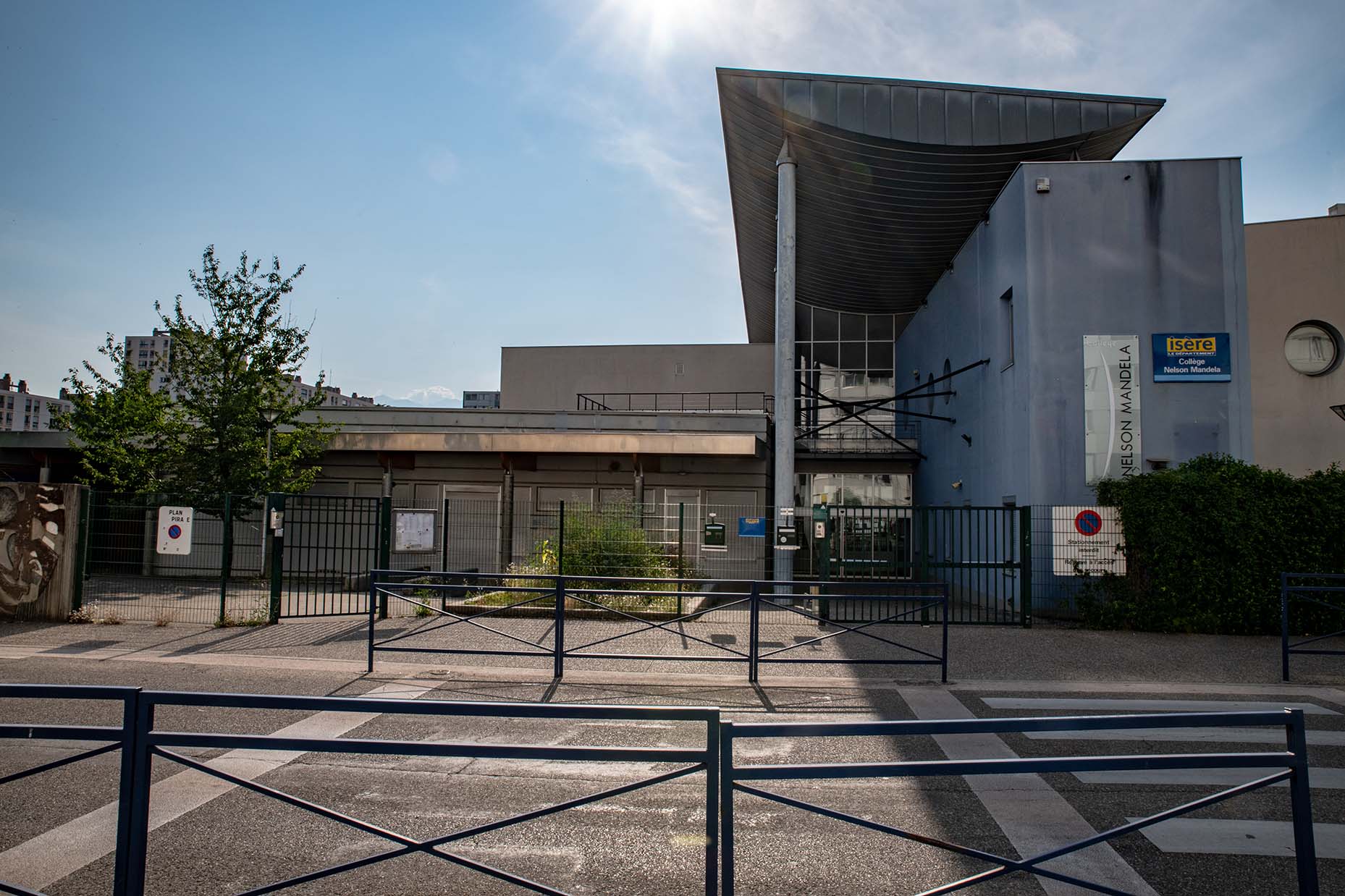 Collège Nelson Mandela