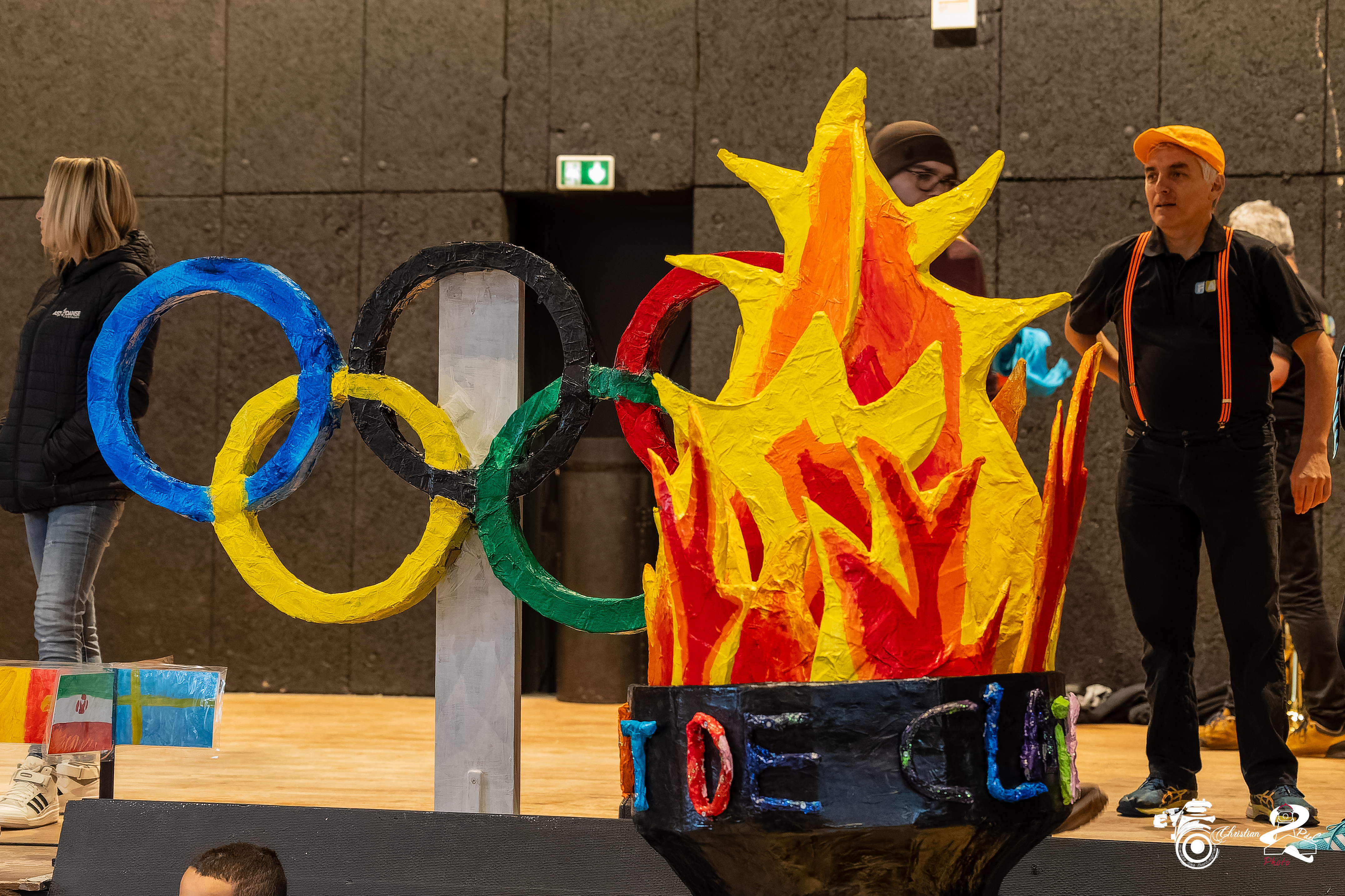 Anneaux et Flamme Olympique