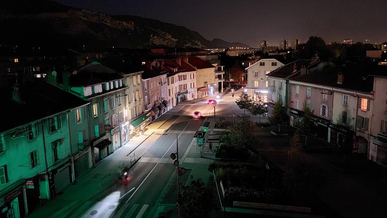 Pont de Claix de nuit