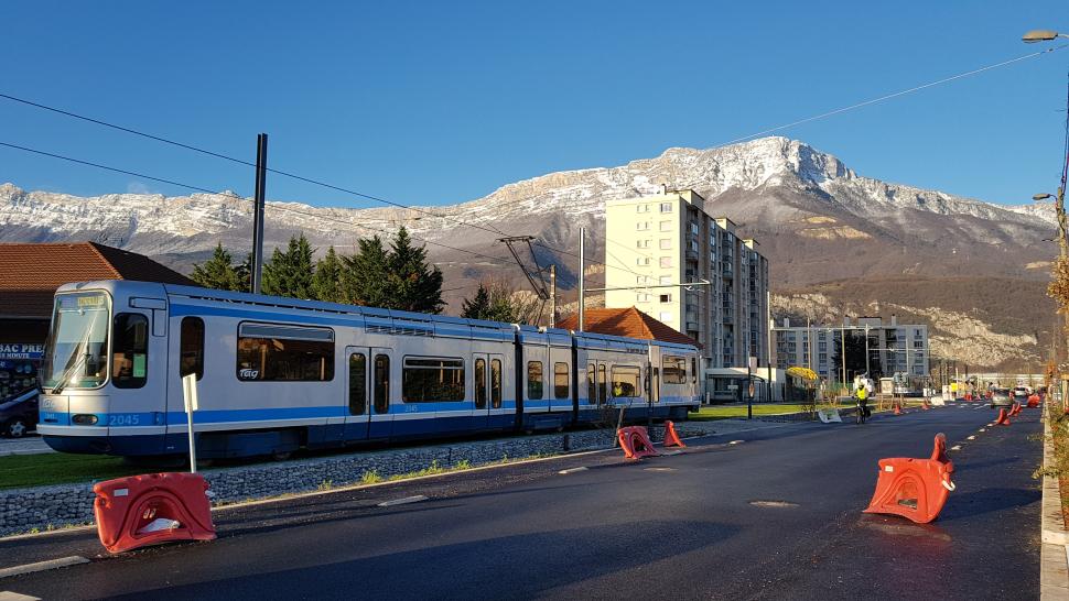 Le tram arrive !