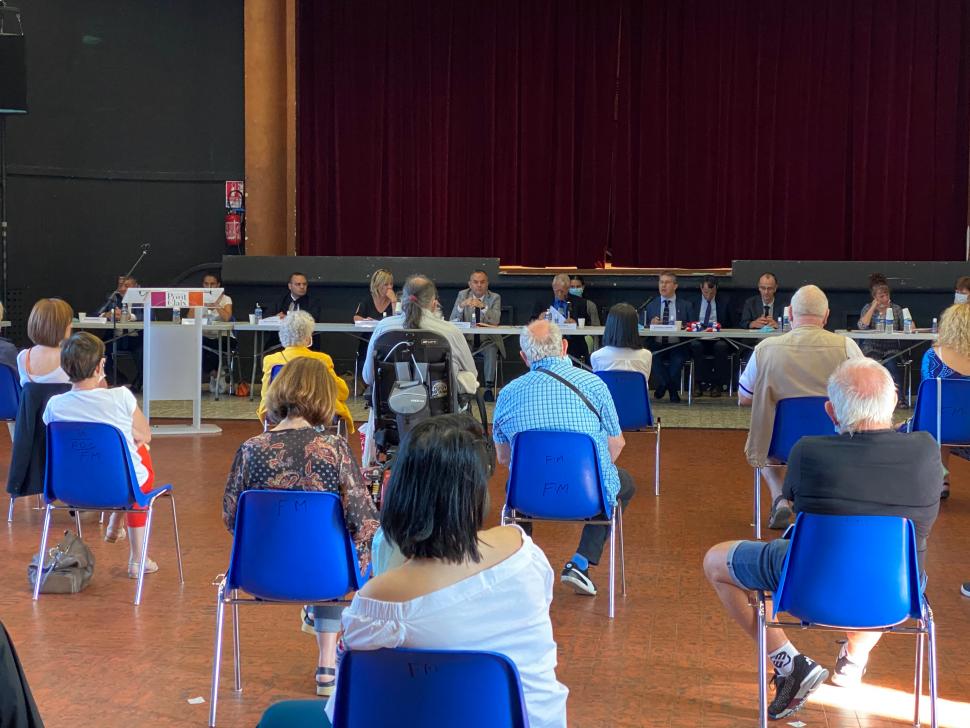 Le conseil municipal en vidéo
