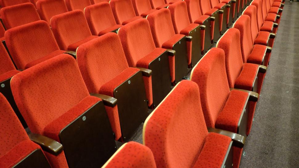 Sortie culturelle au Théâtre en rond ( Julie Geller)