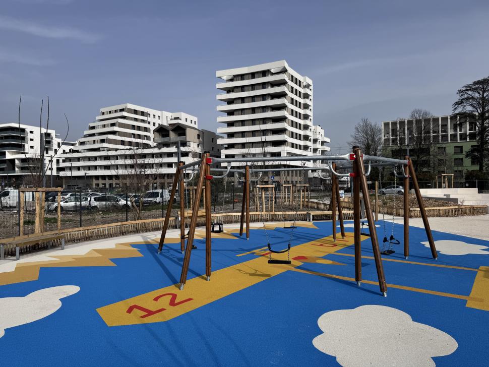 Inauguration du square Adrienne Bolland